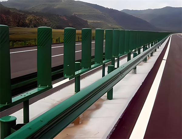 凉山三波护栏板在高速公路的应用